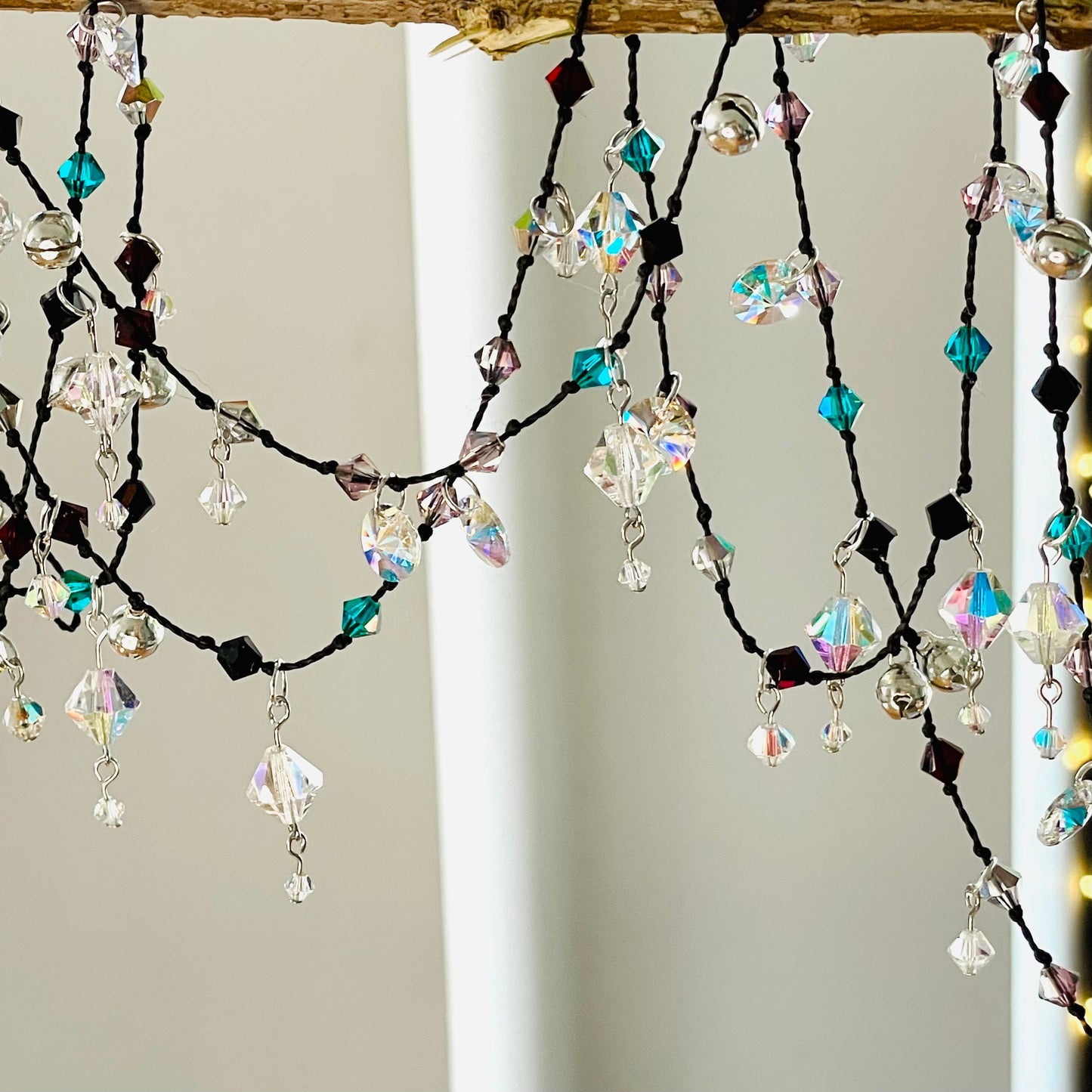 Art Deco 2-Meter Christmas Garland with Crystal Beads, Pendants, Silver, Emerald, and Pink Accents - Handmade Festive Decor